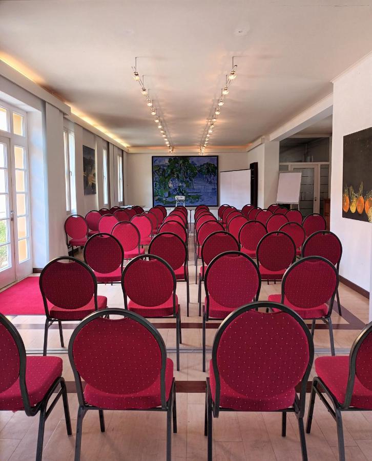 Hotel Vierseithof Luckenwalde Esterno foto